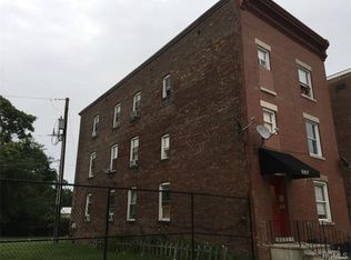 557 Main St, Poughkeepsie, NY 12601