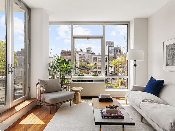 2nd image of 30 Bayard St APT 3E