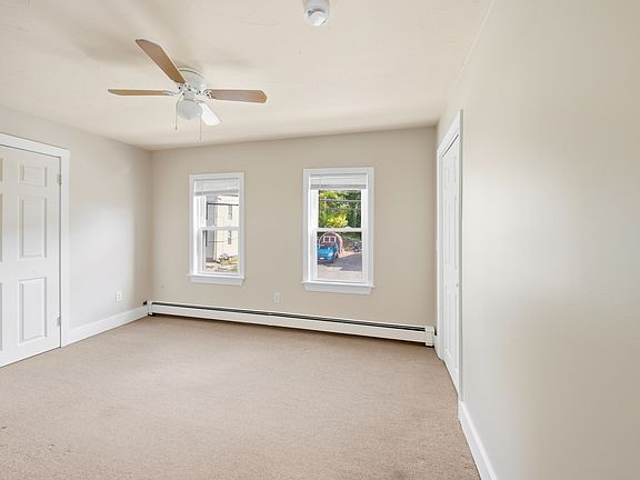 5th image of 15 Blackstone St #1
