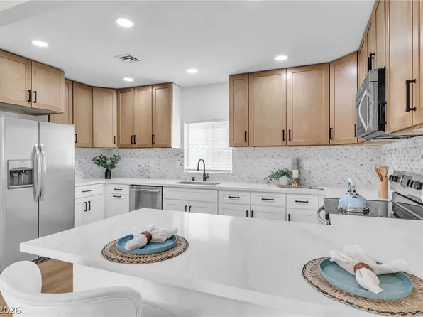 228 Earl St, Las Vegas, NV 89101