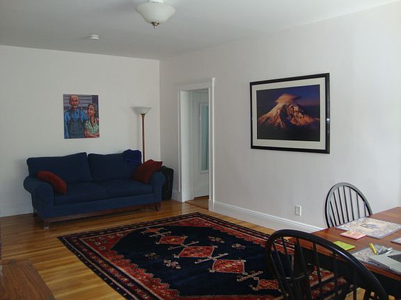 2nd image of 1699 Cambridge St APT 23