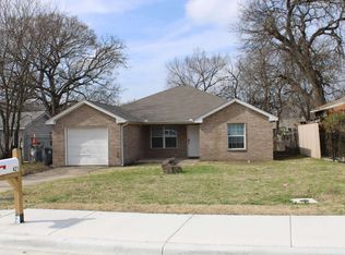 421 Myers Cir, Dallas, TX 75217