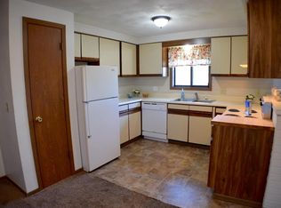 3552 Smith Dr APT 12, Endicott, NY 13760
