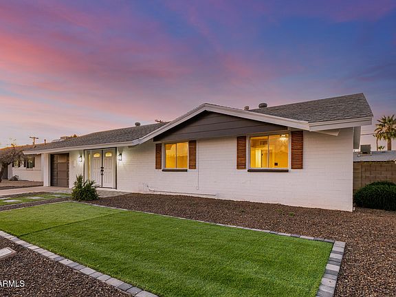 3rd image of 8262 E Monte Vista Rd