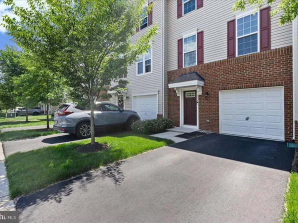 178 Nathan Dr, Riverton, NJ 08077