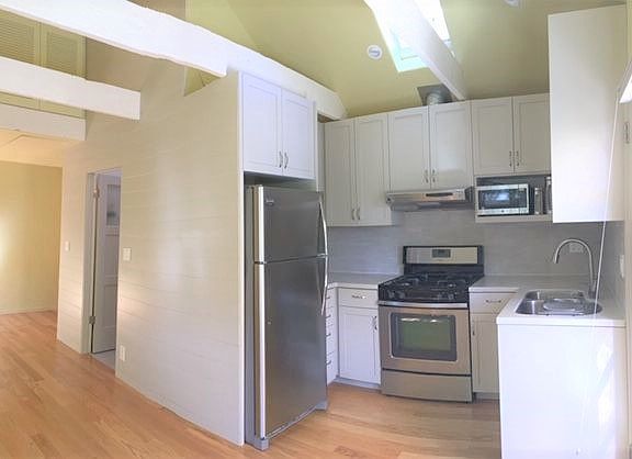 2nd image of 411 Escalona Dr