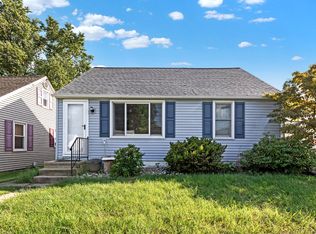 1332 Glen Moore Cir, Lancaster, PA 17601