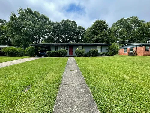 2805 Camellia St Photo 1