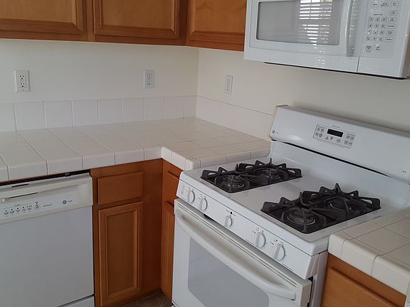 3rd image of 24136 Victoria Ln Unit 28