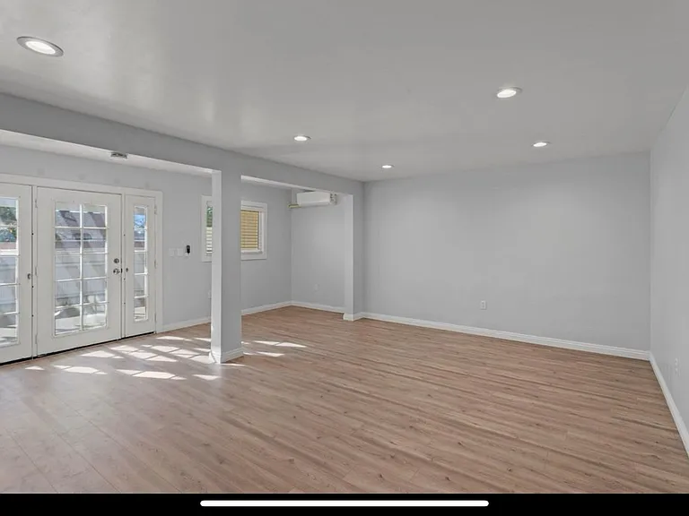 202 W Arrow Hwy — Photo 6