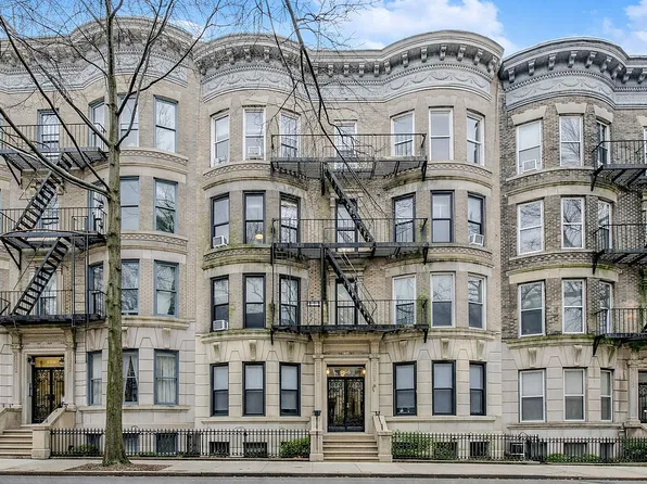 566 7th St, Brooklyn, NY 11215