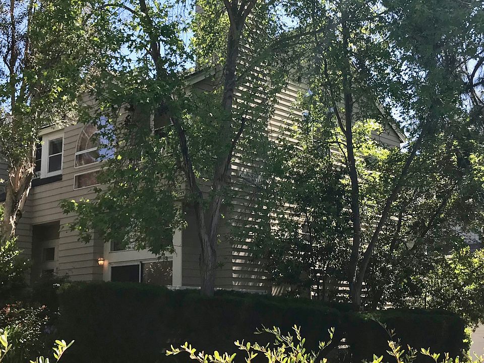 1st image of 4902 Thille St