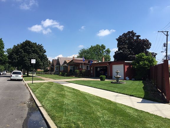 5th image of 7925 S Christiana Ave