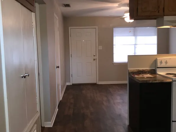 1506 N Franklin St #B, Marshall, TX 75670