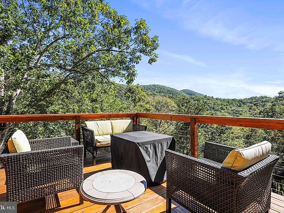 3rd image of 1807 Constant Run Rd