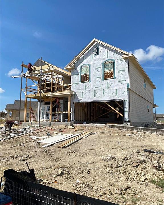 1st image of 2029 Mallard Ct