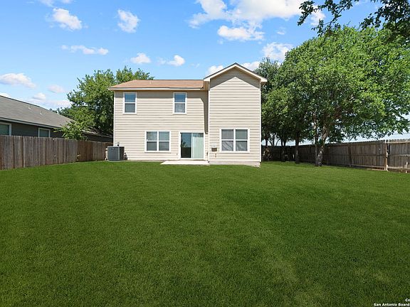 2nd image of 4814 HIGHLAND FARM