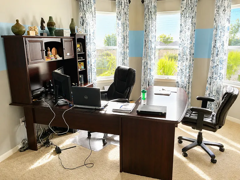 Bedroom 4 / Office