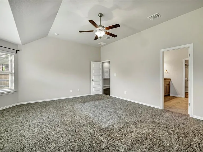 2926 Diego Dr — Photo 19