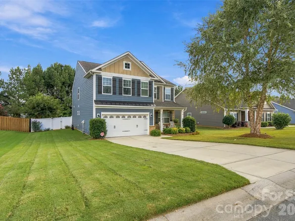 7337 Adirondack Dr, Denver, NC 28037