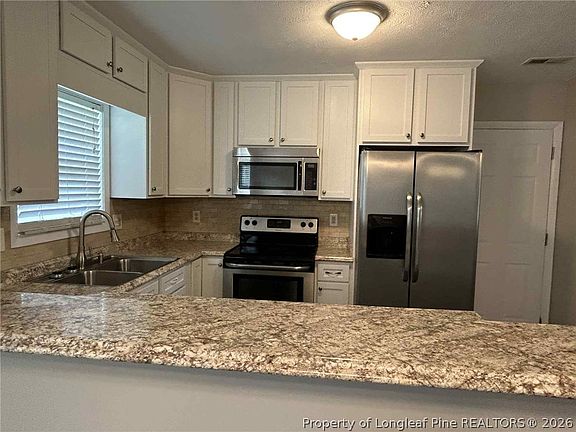 5th image of 6413 Worthington Dr