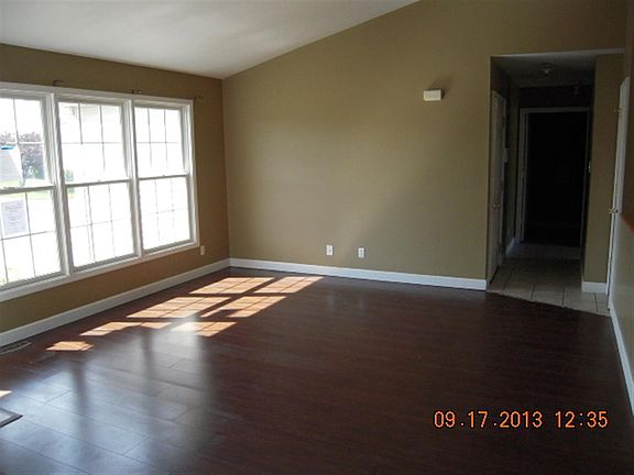 2nd image of 27603 Red Thistle Dr