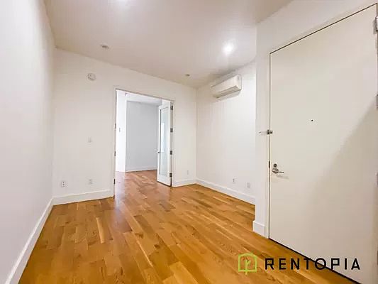 1st image of 867 Halsey St APT 3R