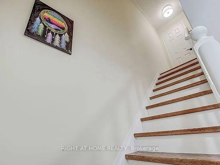 28 Bates Ct — Photo 16