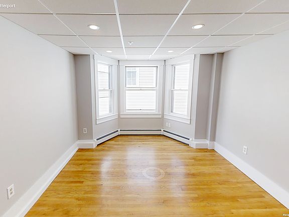 4th image of 31 Union Sq #202