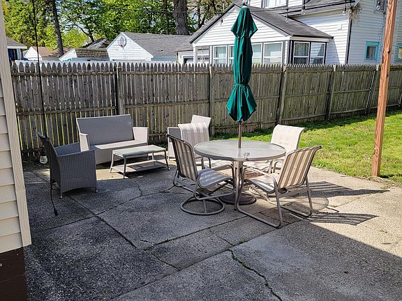5th image of 2027 Denwood Ave SW
