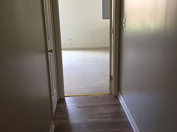 5th image of 1137 Mountain Laurel Way