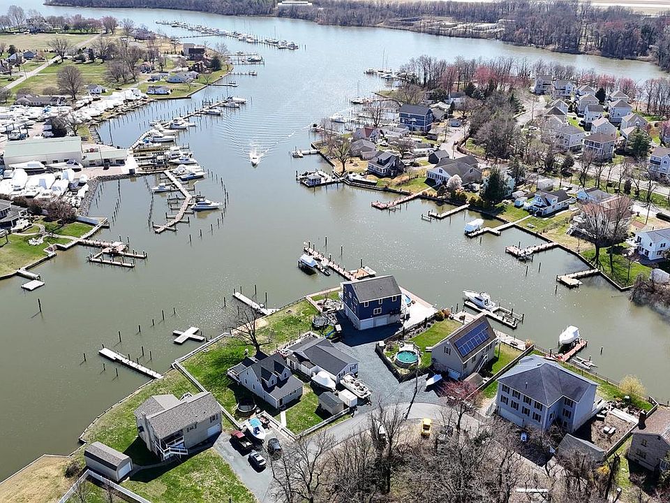 1st image of 109 Hughes Shore Rd