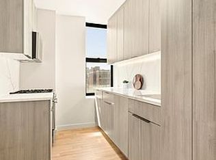 1155 45th Ave APT 5, Long Island City, NY 11101