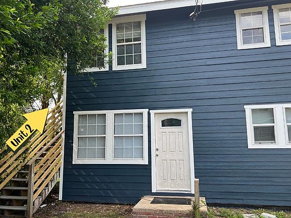 4th image of 3216 W Cervantes St #2