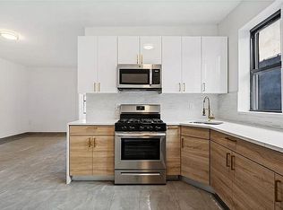 616 Crescent St #2L, Brooklyn, NY 11208