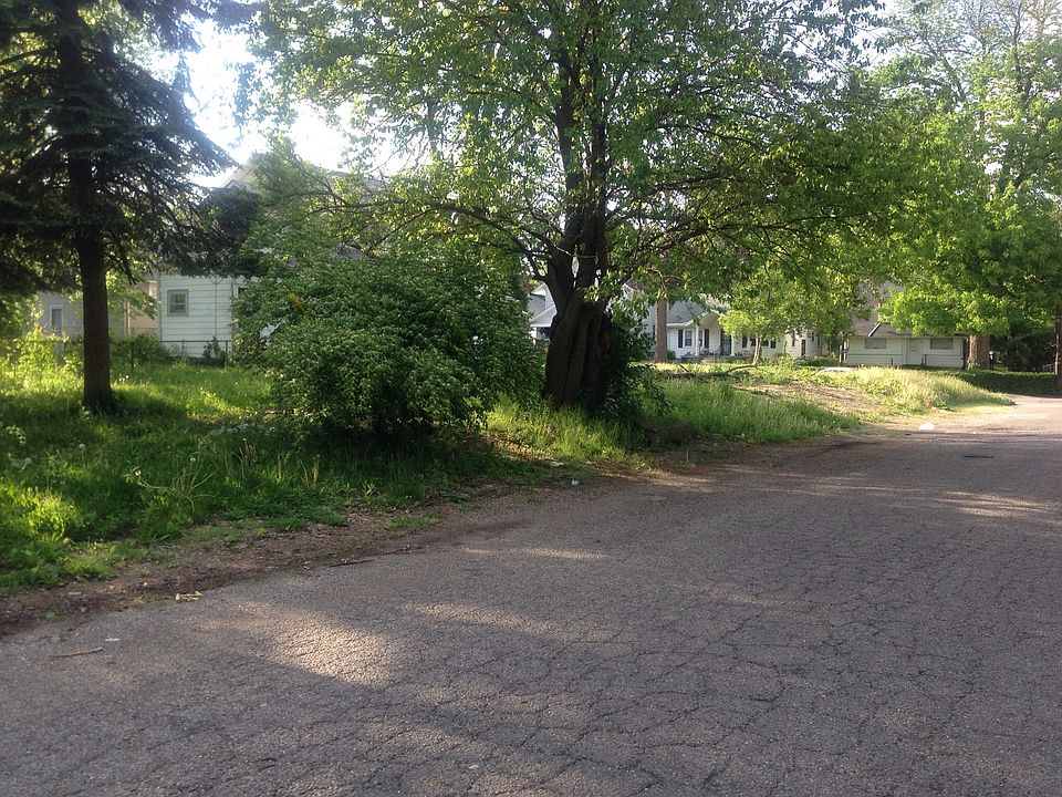 2nd image of 1203 W 36th St