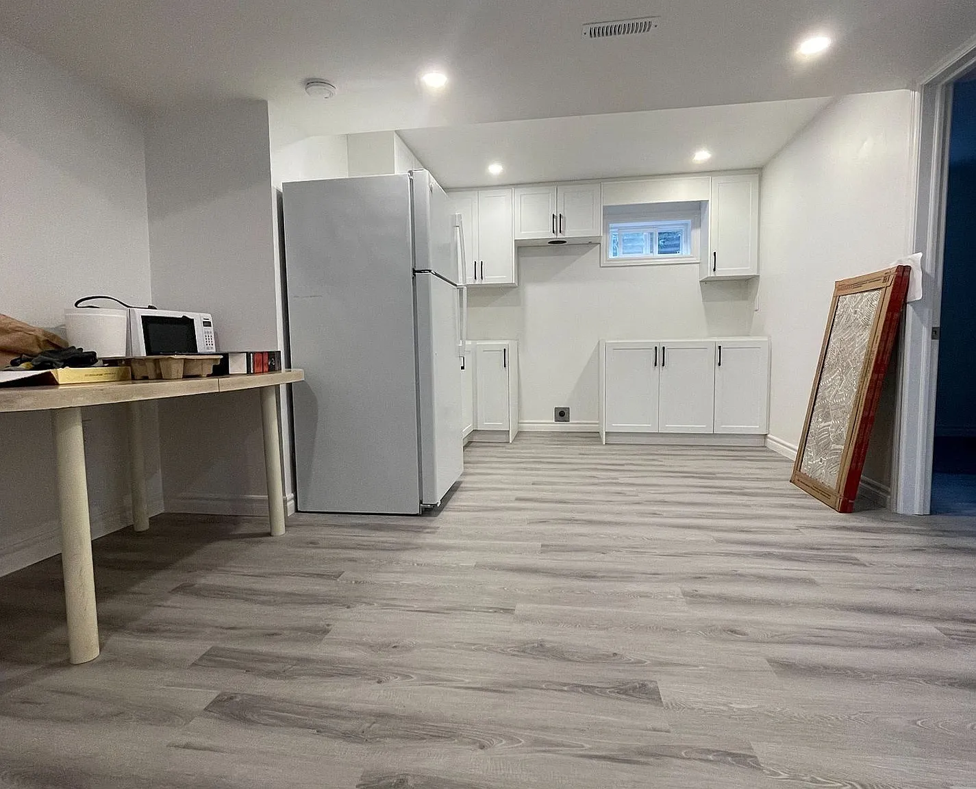 3 bed, $2,200 — Photo 2
