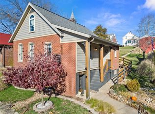 121 W 2nd St, Hermann, MO 65041