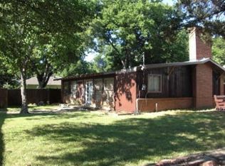1610 Sycamore St, Commerce, TX 75428