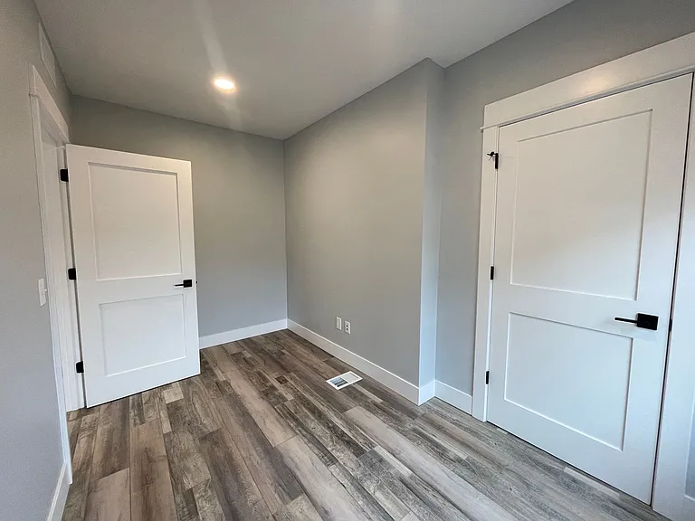 203 Warren Ave SE — Photo 20