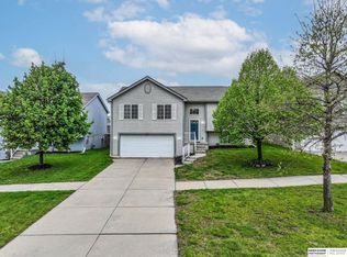 5106 N Hws Cleveland Blvd, Omaha, NE 68116