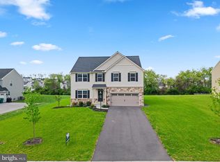 875 Ashfield Dr, Carlisle, PA 17015