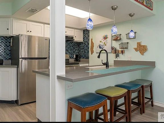 4th image of 150 Padre Blvd #1206