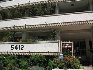 1st image of 5412 Lindley Ave Unit 222