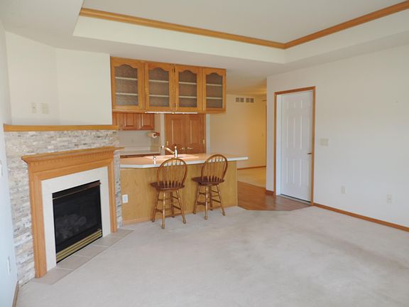 4th image of 1265 Stillwater Ln