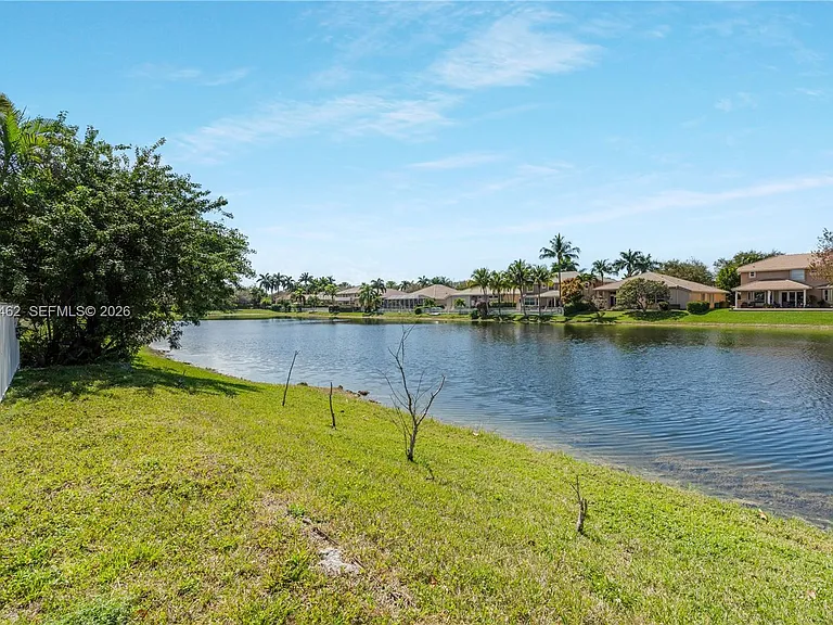 5354 NW 57th Way — Photo 38