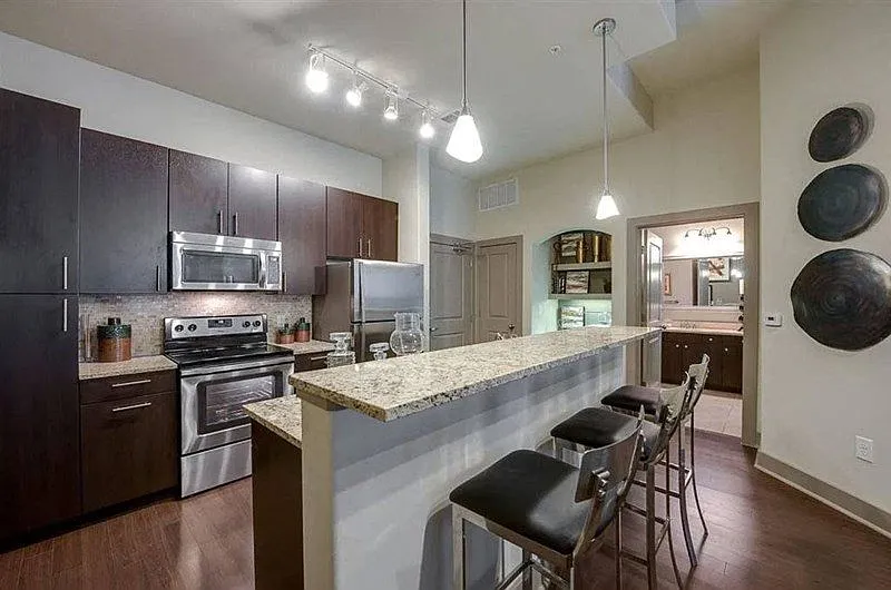 Cityplace Heights — Photo 3