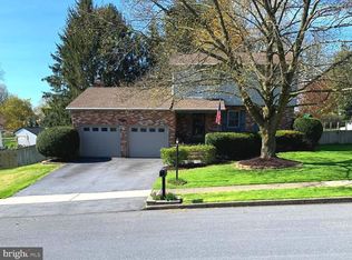 303 Iroquois Way, Mechanicsburg, PA 17050