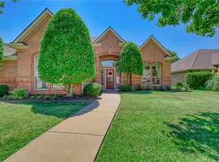 1308 Brittany Ln, Mansfield, TX 76063