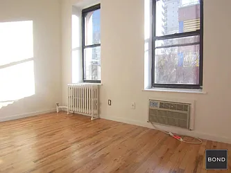 Rented by Bond New York